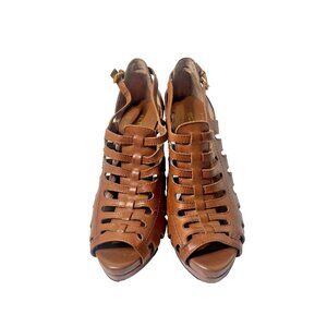 BCBG GENERATION BG-ARMINA Brown Leather Upper 4.5" Heels Size 7 1/2B